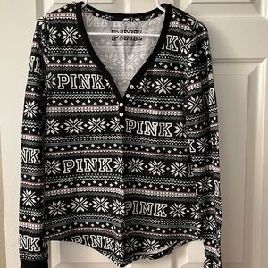 Pink by Victoria’s Secret Vintage Snowflake/Pink logo Thermal Knit Top